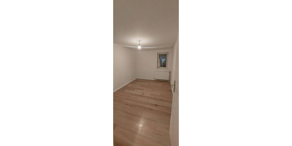 Etagenwohnung Goslar Oker - 3 Zimmer, 75 m&sup2;, 599&euro; | Angebot:26486910
