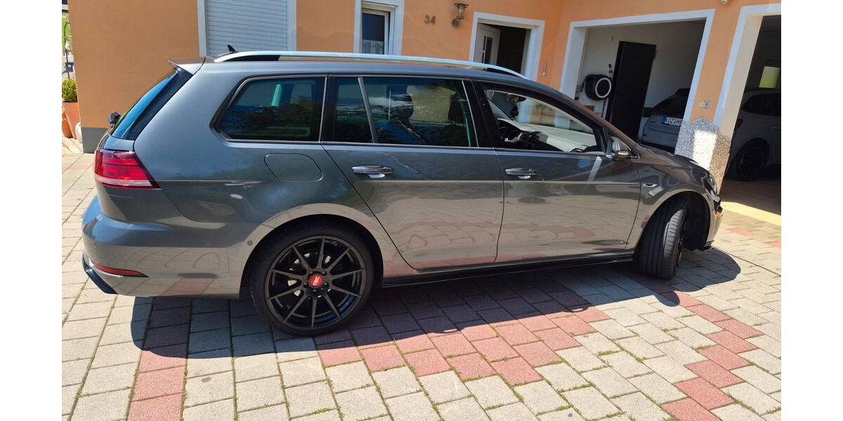 VW Golf 119.500 km 15.999 &euro; Grafenwiesen 93479
