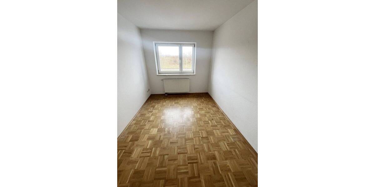 Etagenwohnung Erfurt Melchendorf - 3 Zimmer, 81 m&sup2;, 750&euro; | Angebot:26289837
