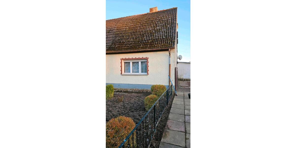 Doppelhaushälfte Meyenburg - 4 Zimmer, 131 m&sup2;, 42.000&euro; | Angebot:27043119