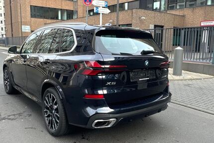 BMW X5 35.940 km 82.600 &euro; Frankfurt /Main 60327