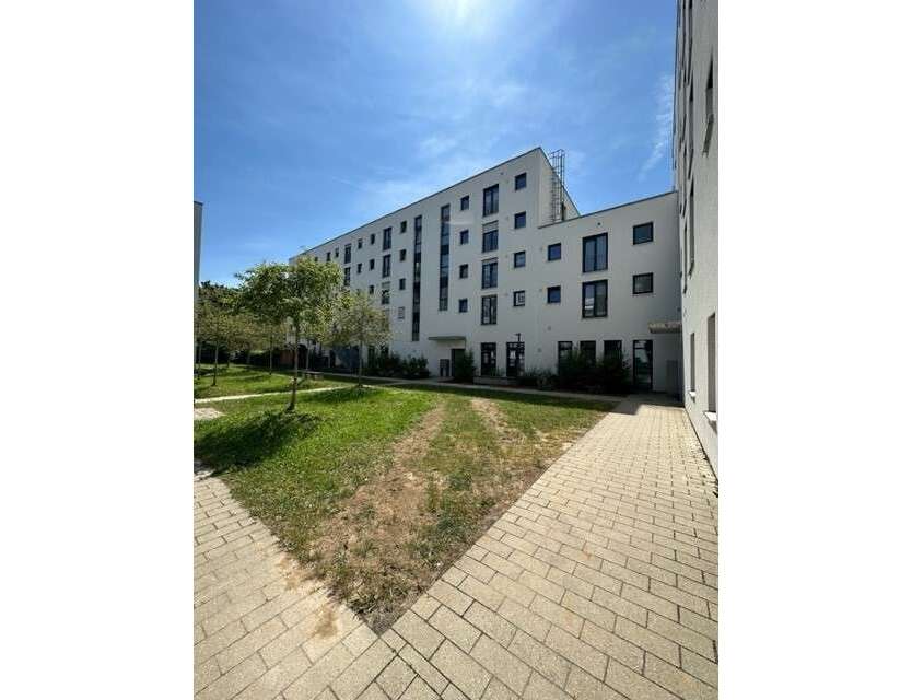 Wohnung zum Mieten in Stuttgart 1.151 € 73.36 m²