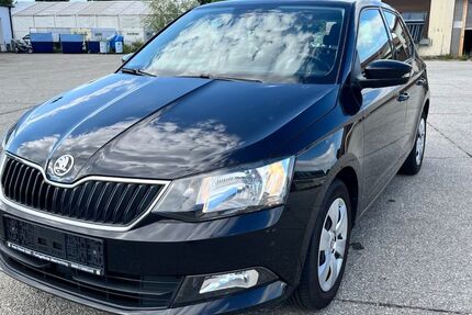 Skoda Fabia 127.597 km 8.000 &euro; Rosenheim 83026