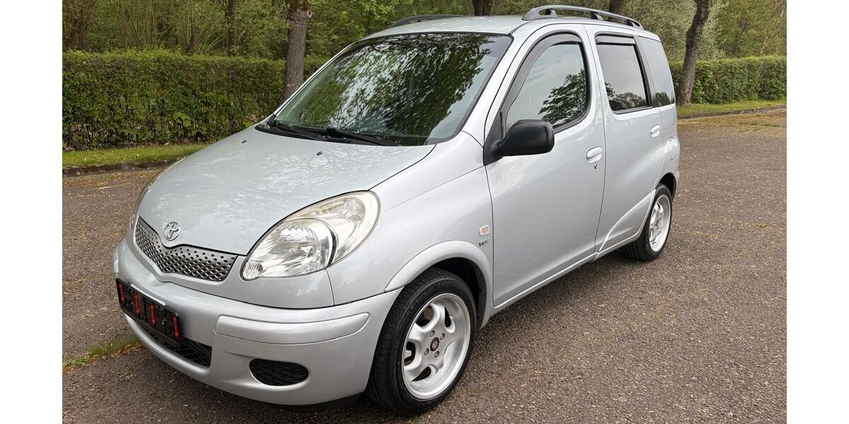 Toyota Yaris 177.500 km 5.900 &euro; Bad Grund (Harz) - Windhausen 37539
