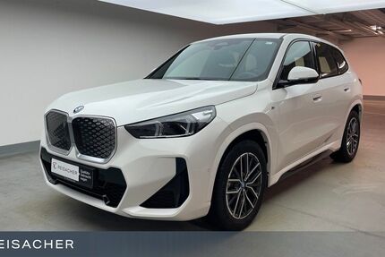 BMW iX1 5.686 km 38.199 &euro; Augsburg 86167