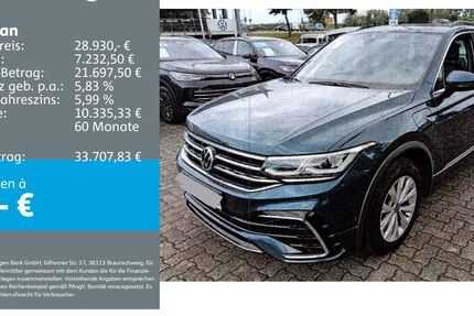 VW Tiguan 121.567 km 28.930 &euro; Bühl 77815