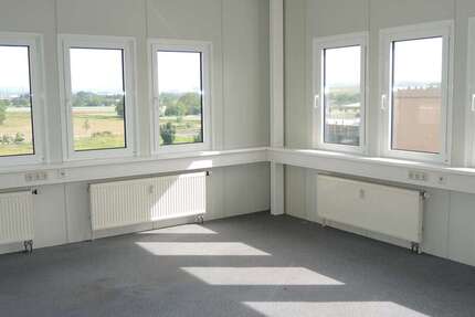 Büro in Hochheim 727,50 € 97 m² zimmer