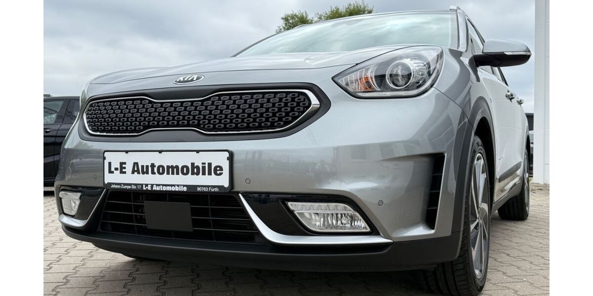 Kia Niro 77.800 km 16.470 € Fürth 90768