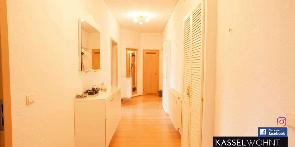 Etagenwohnung Kassel Mitte - 4 Zimmer, 120 m&sup2;, 295.000&euro; | Angebot:25628462