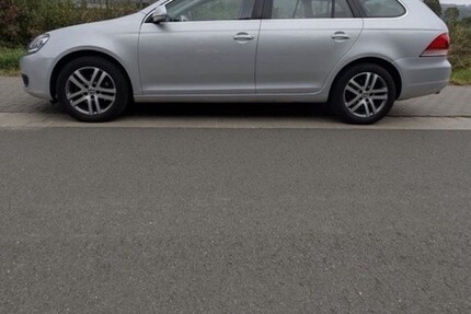 VW Golf 185.244 km 5.350 &euro; Springe 31832