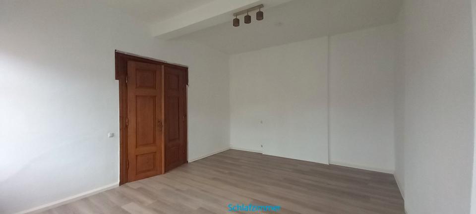 Etagenwohnung Arnstadt - 2 Zimmer, 96 m&sup2;, 620&euro; | Angebot:26624701