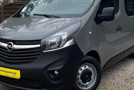 Opel Vivaro 282.700 km 6.980 &euro; Leipzig-Rückmarsdorf (Burghausen-Rückmarsdorf) 04178