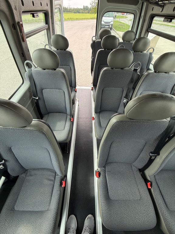 Opel Movano 297.077 km 19.873 € München 81249