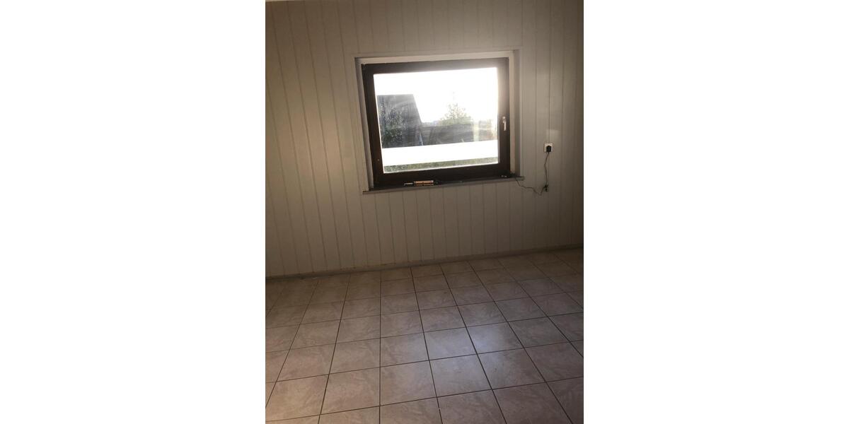 Mehrfamilienhaus, Wohnhaus Lohra - 7 Zimmer, 150 m&sup2;, 1.150&euro; | Angebot:26412421
