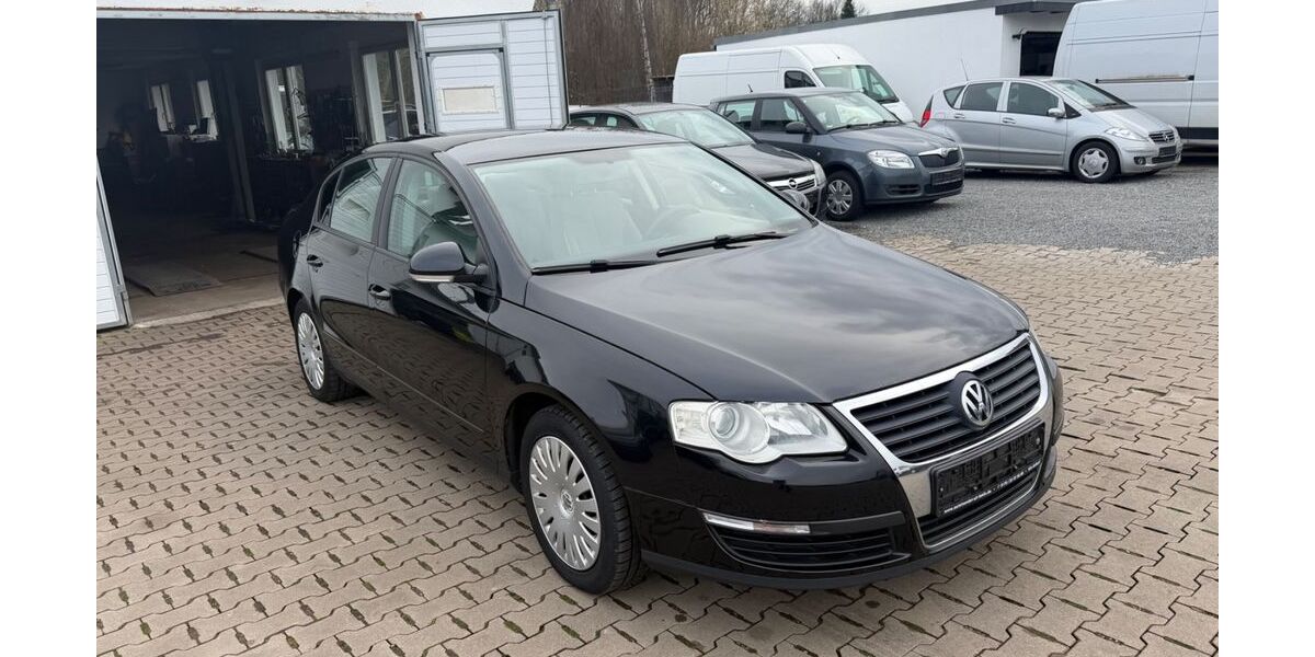 VW Passat 205.000 km 2.500 &euro; Löhne Mennighüffen 32584