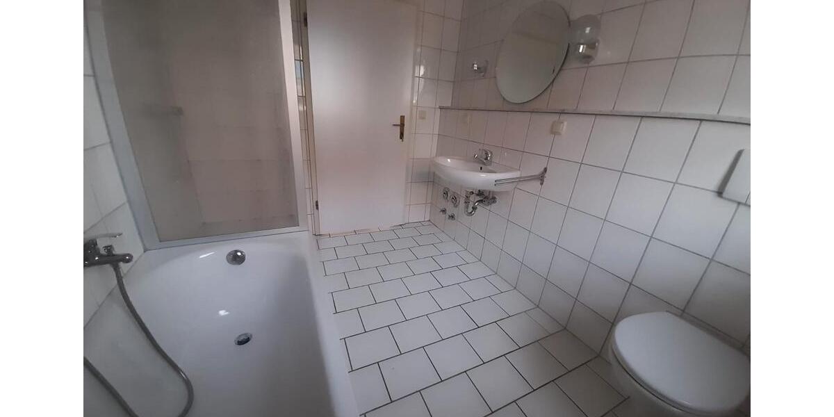 Erdgeschoßwohnung Siegenburg - 3 Zimmer, 85 m&sup2;, 840&euro; | Angebot:26399425