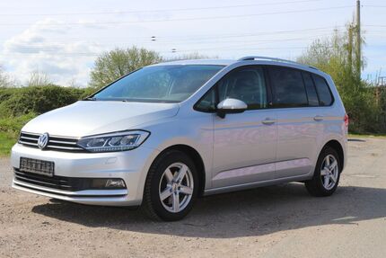 VW Touran 49.802 km 19.490 &euro; Itzehoe 25524