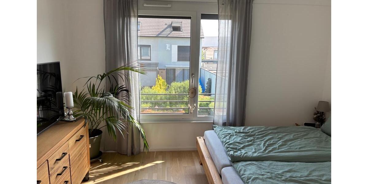 Reihenhaus Frankfurt am Main Ost - 3.5 Zimmer, 88 m&sup2;, 1.920&euro; | Angebot:26601588
