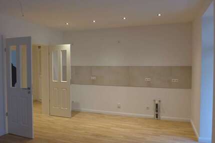 Wohnung Leipzig Neustadt-Neuschönefeld - 3 Zimmer, 75 m&sup2;, 789&euro; | Angebot:27355723