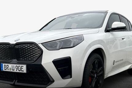 BMW iX2 2.800 km 61.690 &euro; Bruchsal 76646