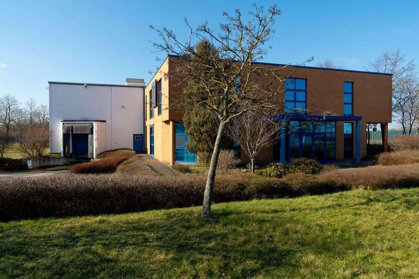 Halle in Delitzsch 1.150.000 € 1180 m²