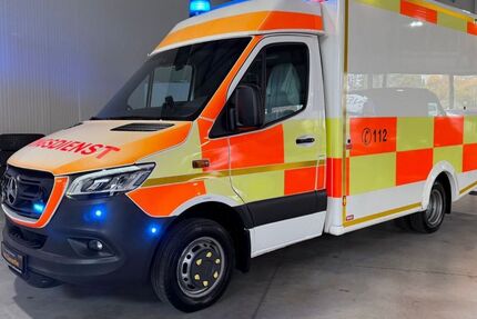 Mercedes-Benz Sprinter 327.500 km 21.900 € Gelsenkirchen 45879