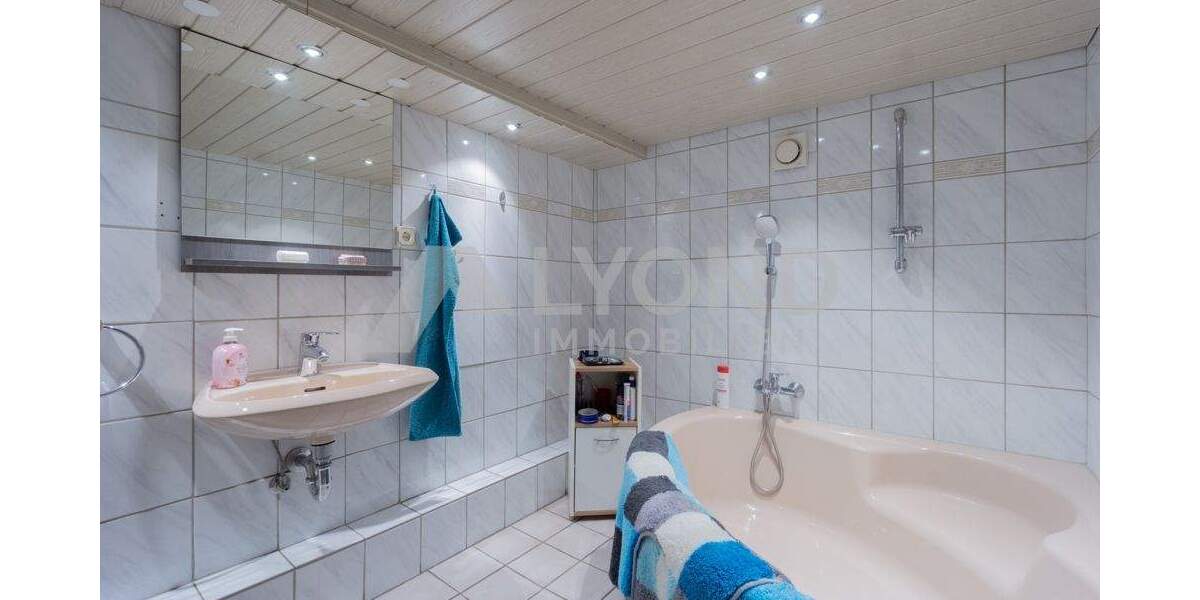 Reihenmittelhaus Recklinghausen König-Ludwig - 4 Zimmer, 88 m&sup2;, 225.000&euro; | Angebot:25676897