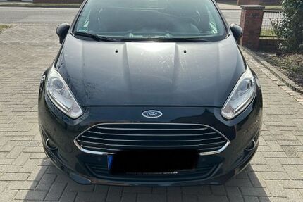 Ford Fiesta 151.000 km 4.800 &euro; Wagenfeld 49419