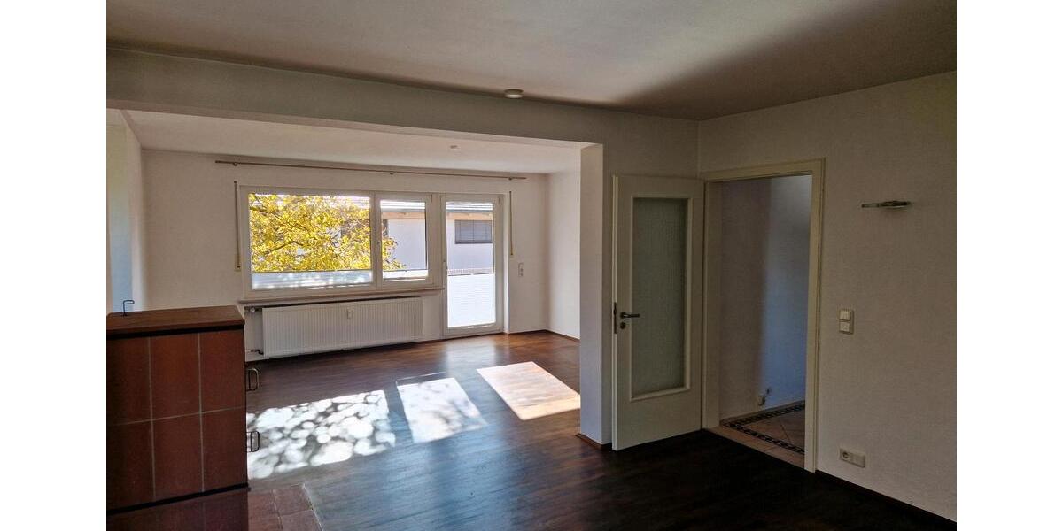 Etagenwohnung Puchheim - 2 Zimmer, 84 m&sup2;, 1.800&euro; | Angebot:25416869