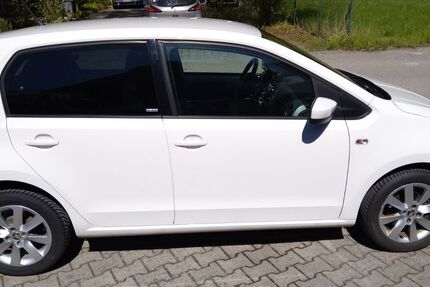 Skoda Citigo 104.000 km 7.400 &euro; Großkarolinenfeld 83109
