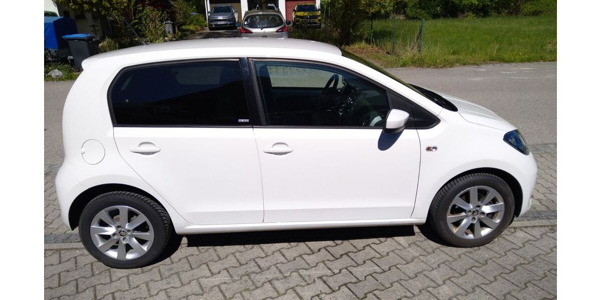 Skoda Citigo 104.000 km 7.400 &euro; Großkarolinenfeld 83109