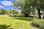 HORN IMMOBILIEN ++ Einfamilienhaus in Lebehn – Wohnen in Seenähe mit großem Grundstück - Einfamilienhaus Krackow / Lebehn Lebehn | Angebot:27034671