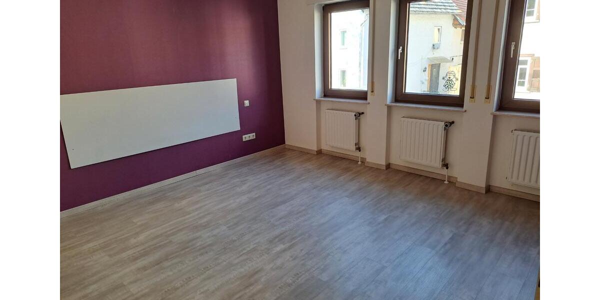 Einfamilienhaus Hungen - 4 Zimmer, 114 m&sup2;, 208.000&euro; | Angebot:26992320