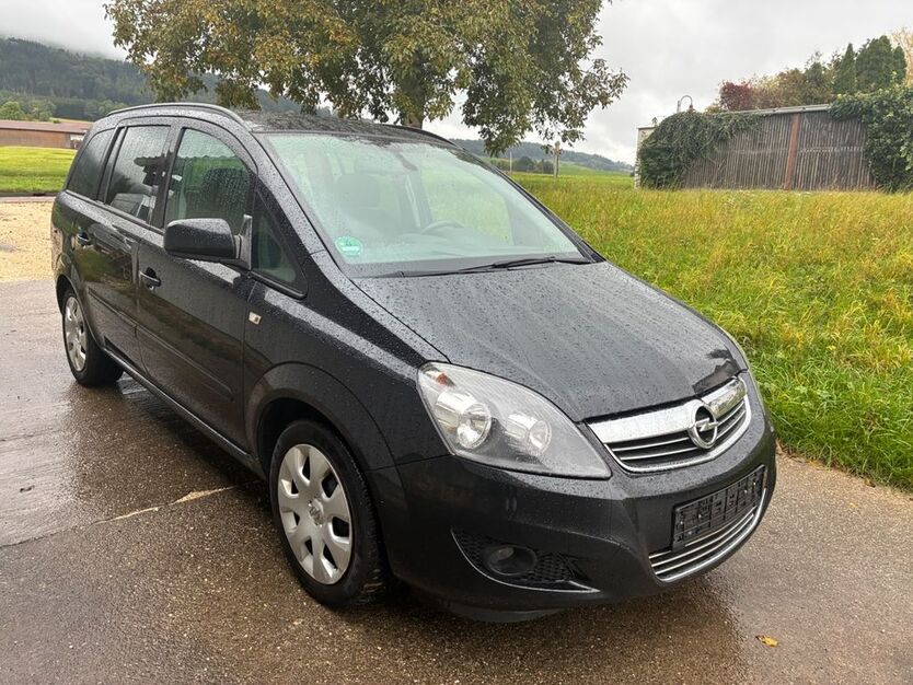 Opel Zafira 144.000 km 4.490 € Heubach 73540