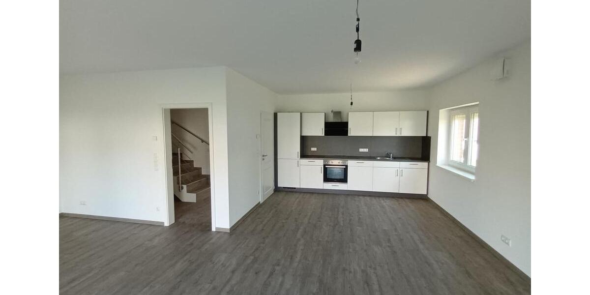 Doppelhaushälfte Wewelsfleth - 4 Zimmer, 130 m&sup2;, 1.350&euro; | Angebot:26193447