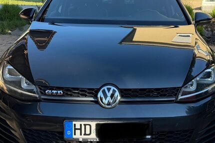 VW Golf 125.000 km 17.200 &euro; Mauer 69256