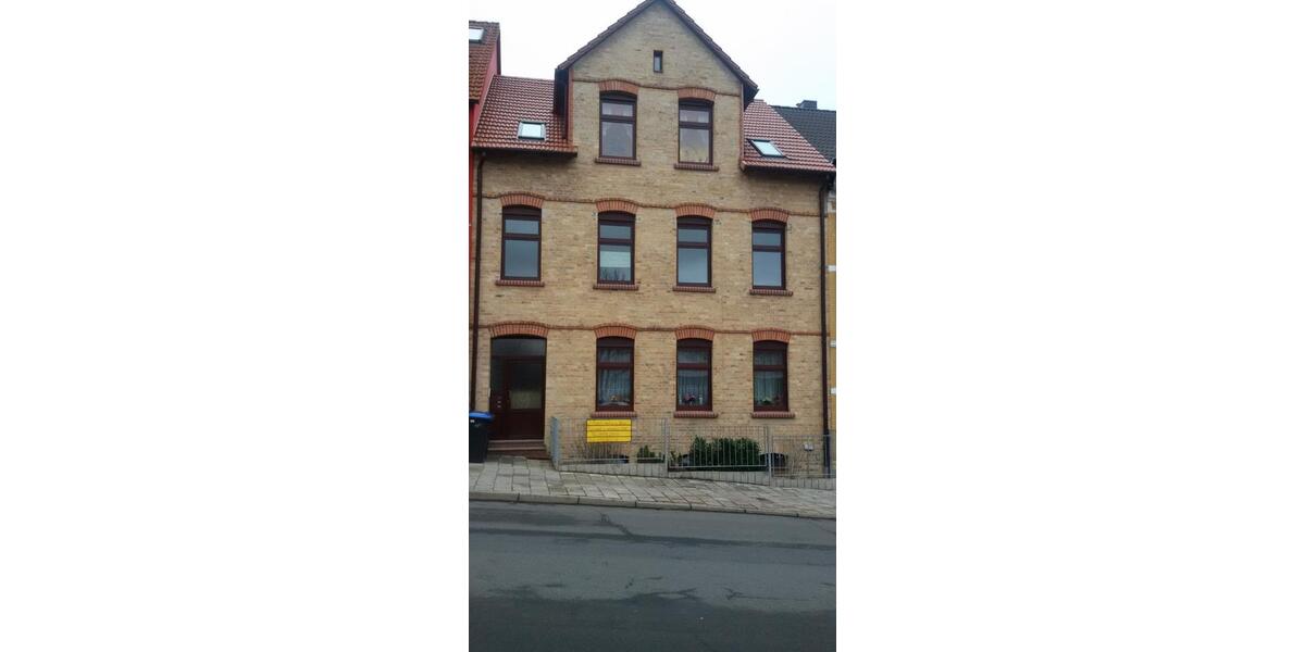 Etagenwohnung Eisleben (Lutherstadt) - 2 Zimmer, 66 m&sup2;, 396&euro; | Angebot:26405521