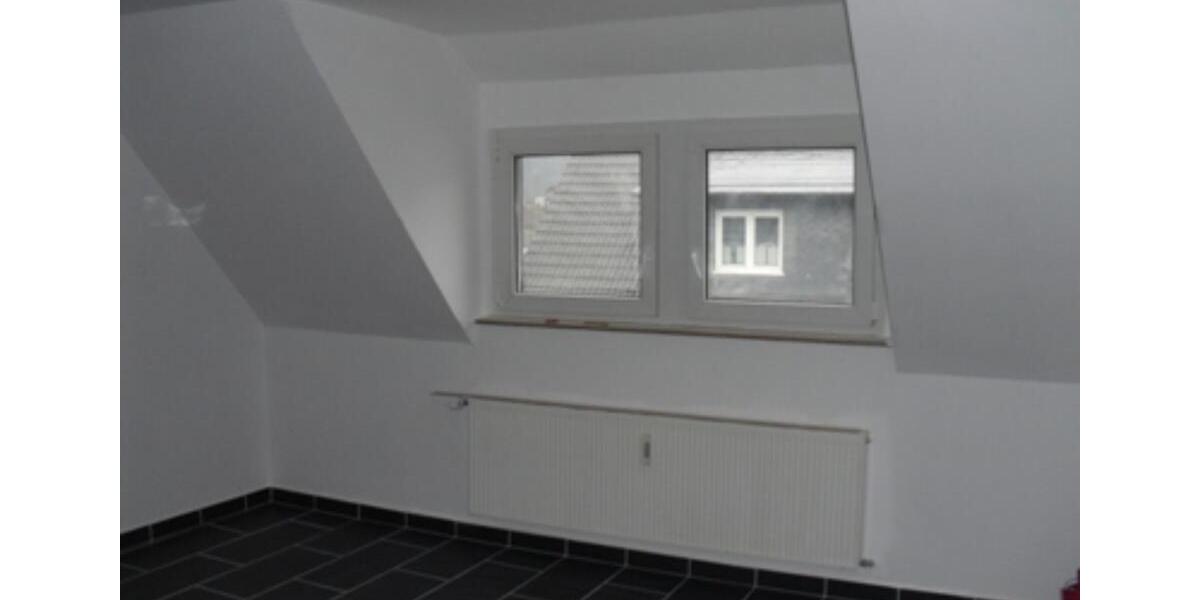 Solide Rendite: 4 Wohnungen mit Potenzial – Finnentrop-Rönkhausen 15 zimmer