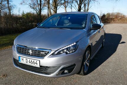 Peugeot 308 82.830 km 10.200 &euro; Feldkirchen 85622