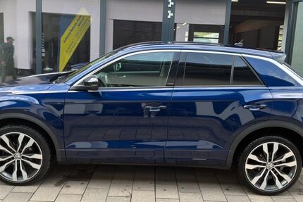 VW T-Roc 90.000 km 23.950 &euro; Schmallenberg-Niederberndorf 57392