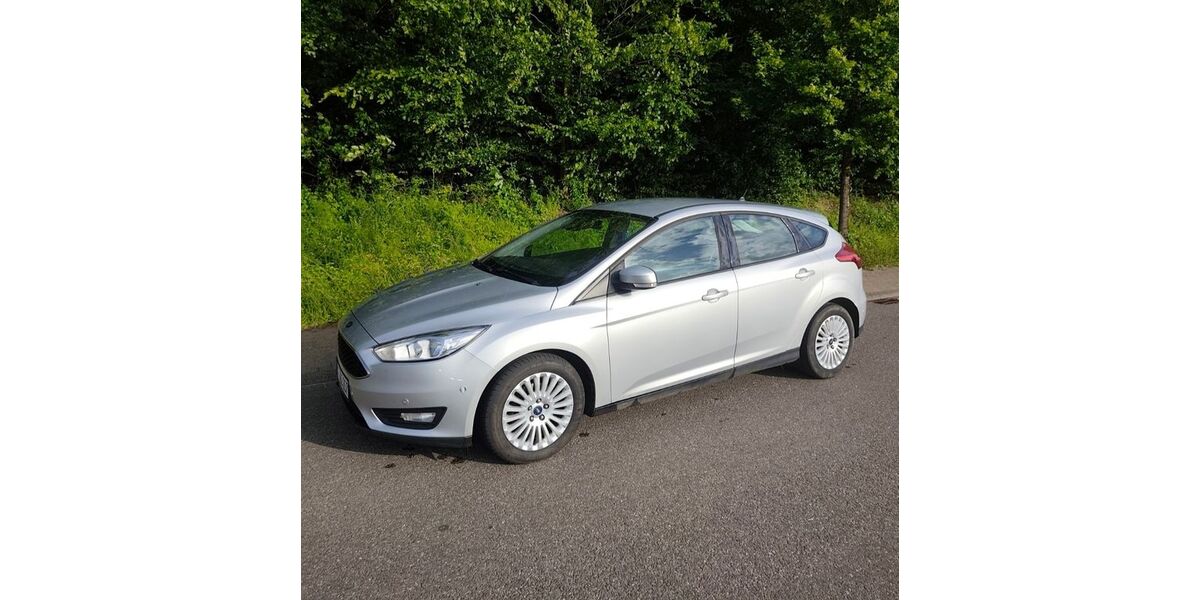 Ford Focus 129.500 km 8.799 &euro; Bitburg 54634