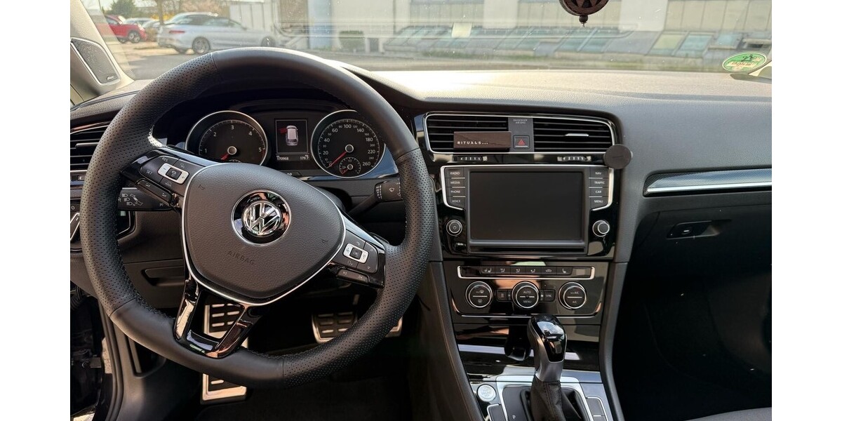 VW Golf 172.000 km 13.000 € Gäufelden 71126