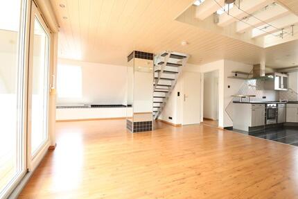 Gemütliche 3,5-Zi. Maisonette-Wohnung mit Loggia *Provisionsfrei* 3.5 zimmer