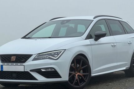 Seat Leon 19.500 km 28.790 &euro; Münchberg 95213