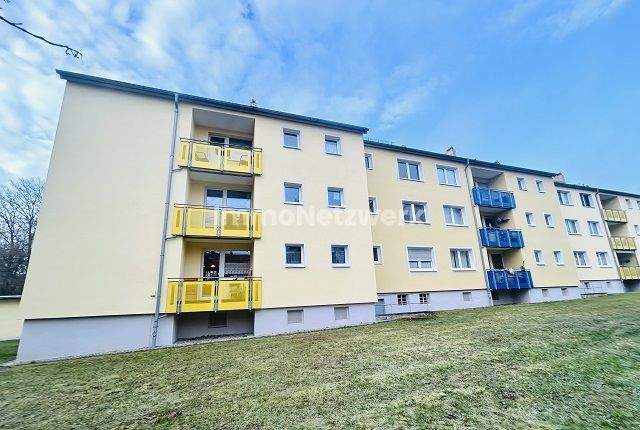 **4- Zimmer Wohnung mit Balkon. Sorgfältig saniert. Sofort verliebt** 4 zimmer