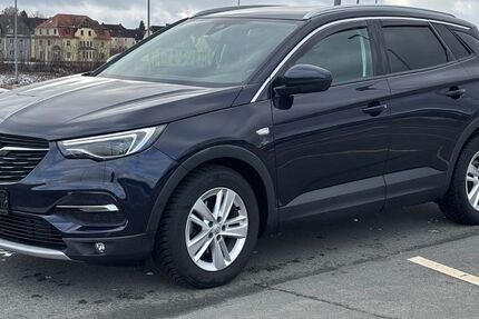 Opel Grandland (X) 125.000 km 14.999 &euro; Marktredwitz 95615