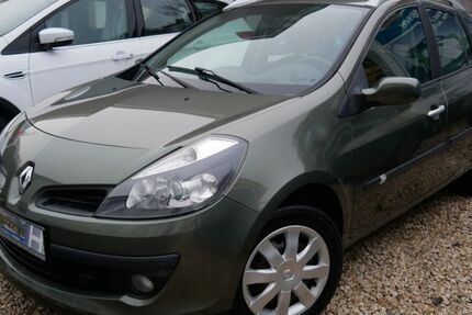 Renault Clio 201.909 km 3.420 &euro; Schwäbisch Hall 74523