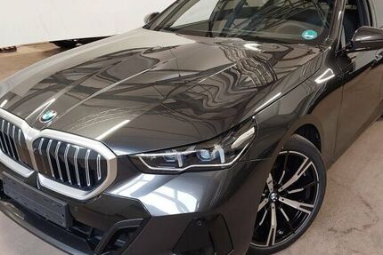 BMW 520 25.400 km 52.839 &euro; Paderborn 33100