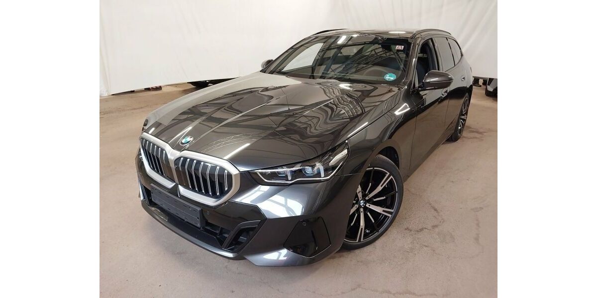 BMW 520 25.400 km 52.839 &euro; Paderborn 33100