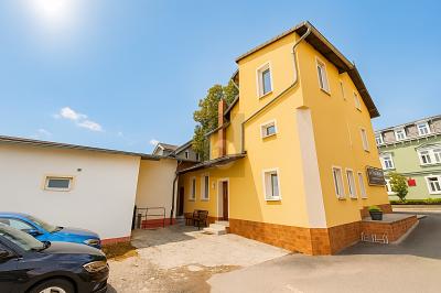 FÜR KAPITALANLEGER: SANIERT UND VOLLVERMIETET - Mehrfamilienhaus, Wohnhaus Coburg | Angebot:26674345
